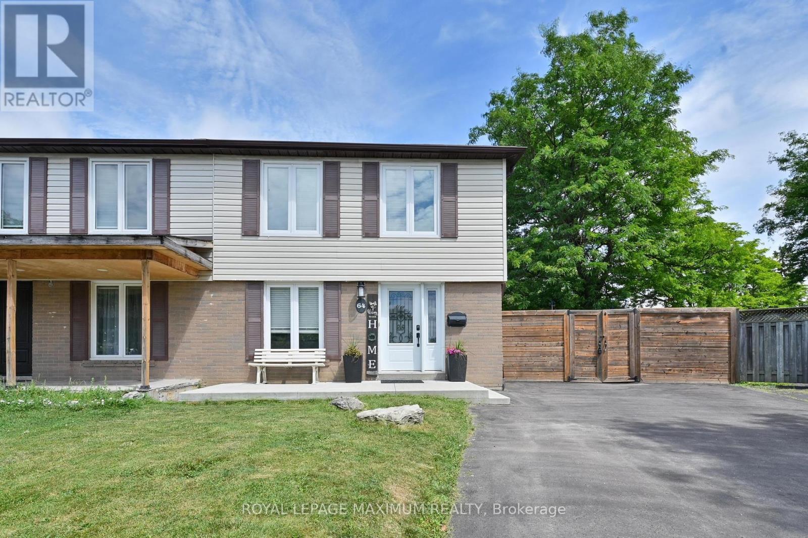 












64 GLENMORE CRESCENT

,
Brampton,




Ontario
L6S1H8

