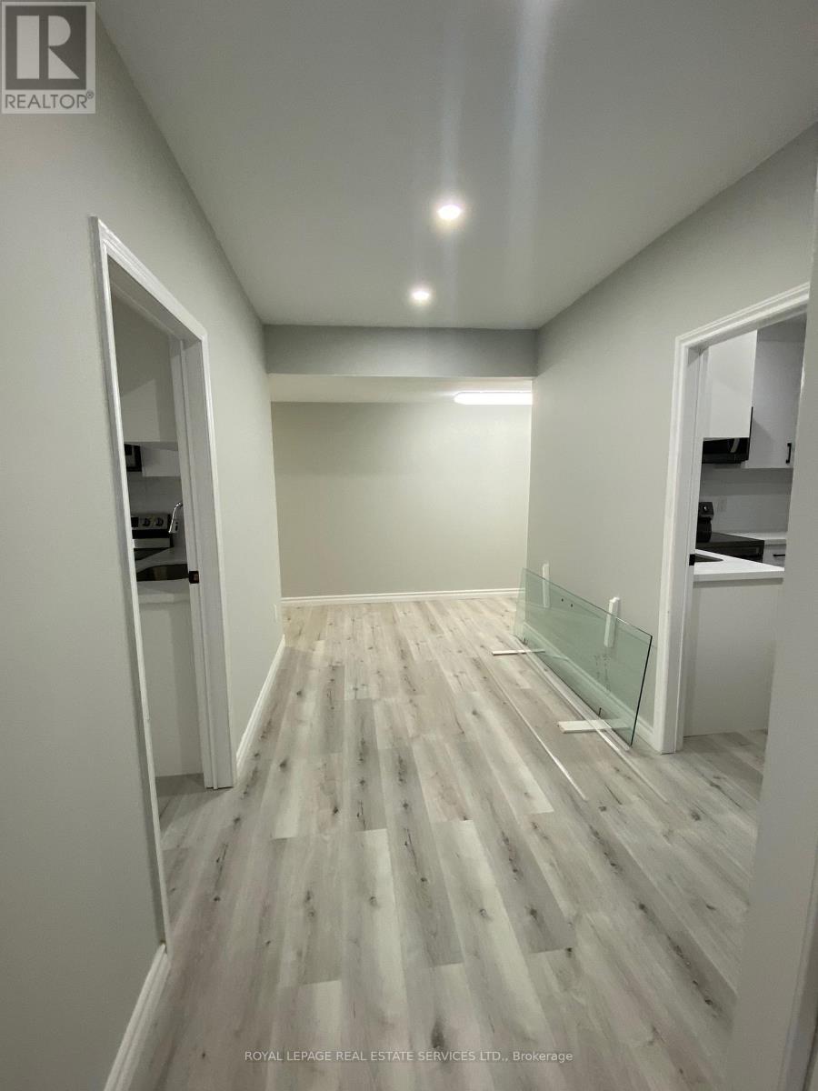 












238 QUEEN STREET S

,
Mississauga,




Ontario
L5M1L5

