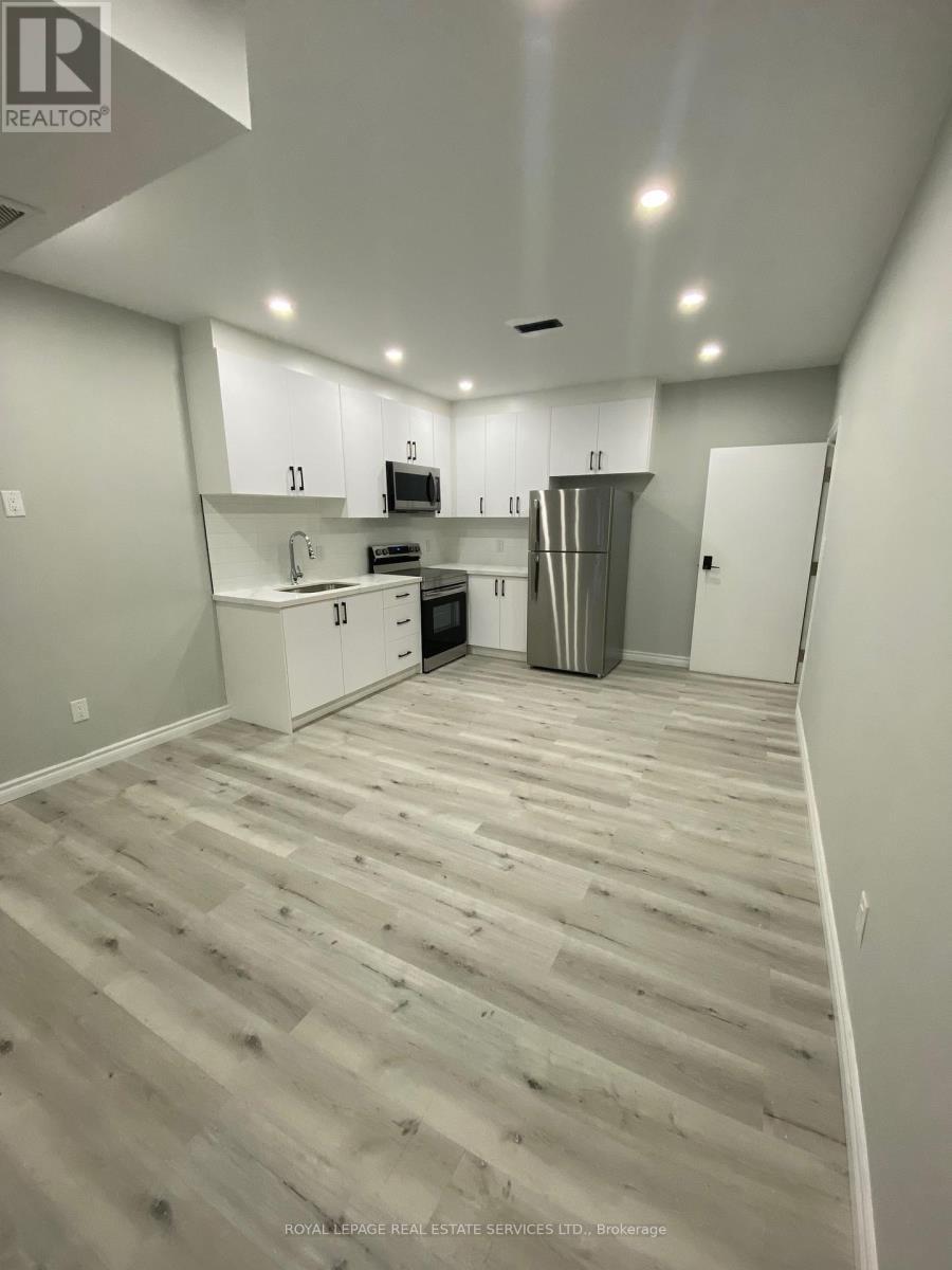 












238 QUEEN STREET S

,
Mississauga,




Ontario
L5M1L5


