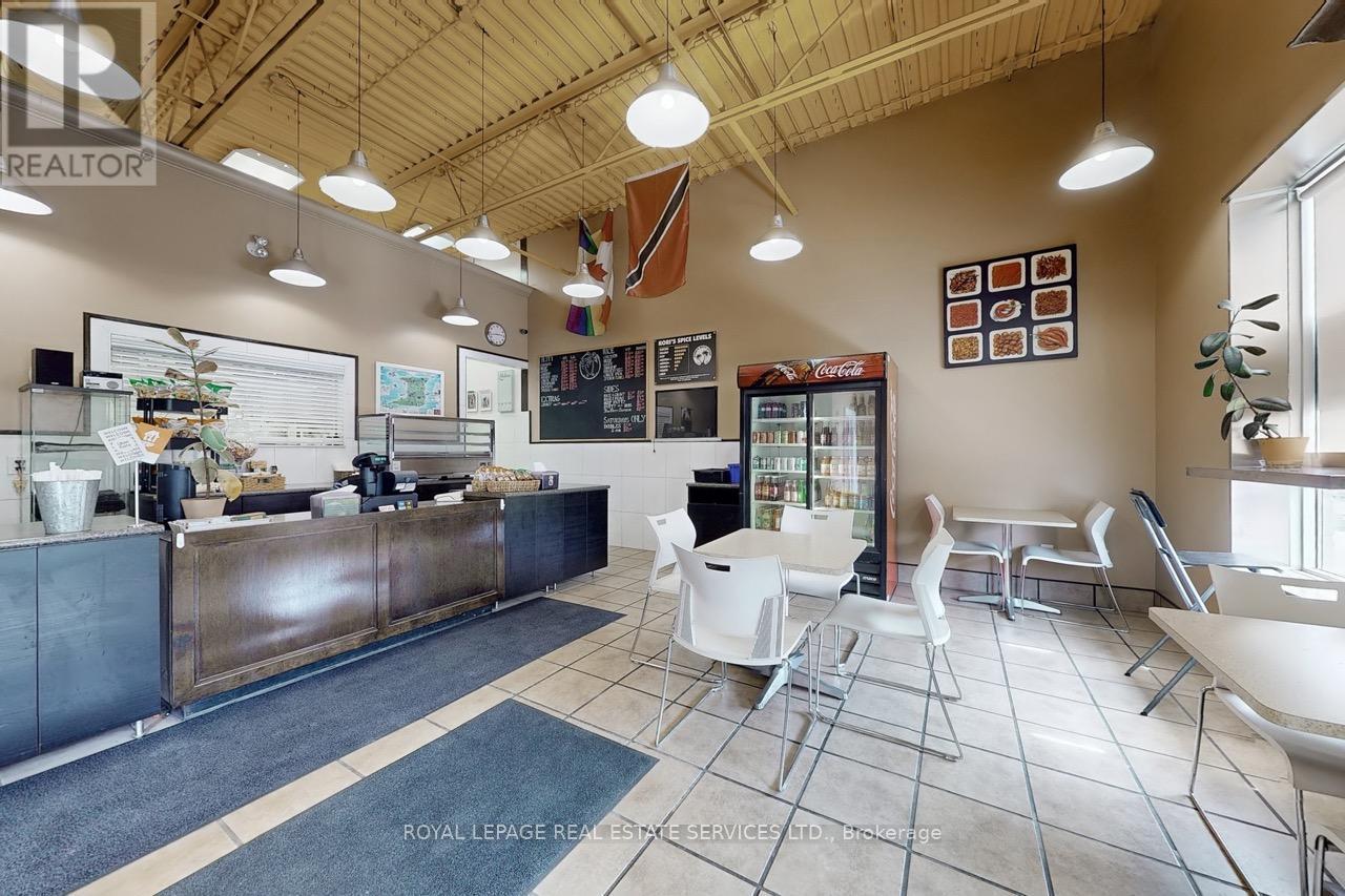 












1026 SPEERS ROAD

,
Oakville,




Ontario
L6L2X4

