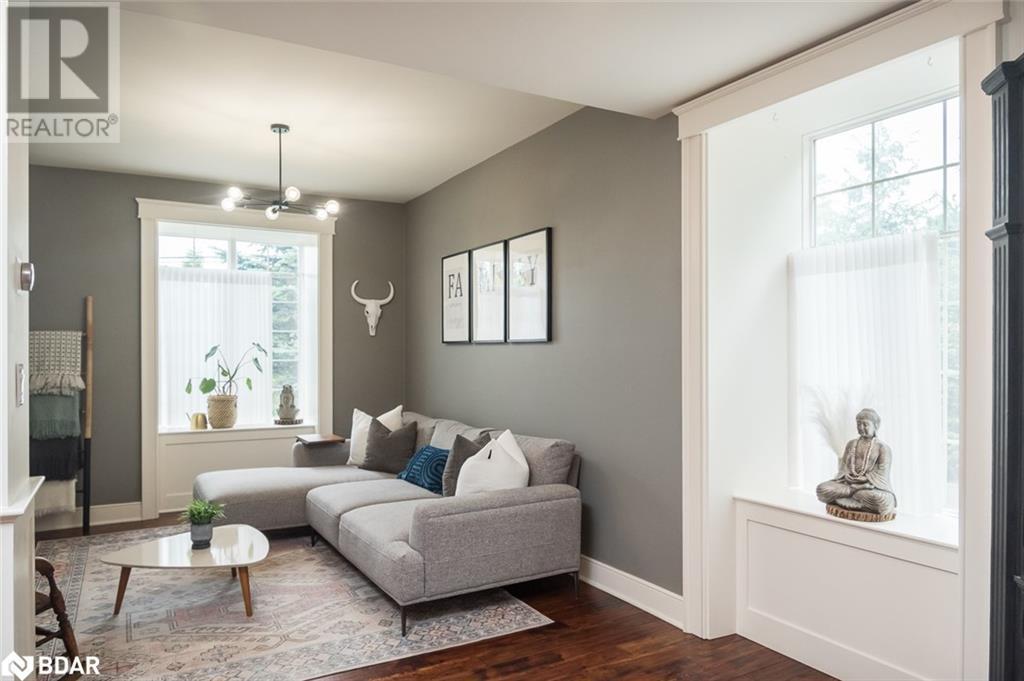 












10761 GUELPH Line

,
Milton,




Ontario
L0P1B0

