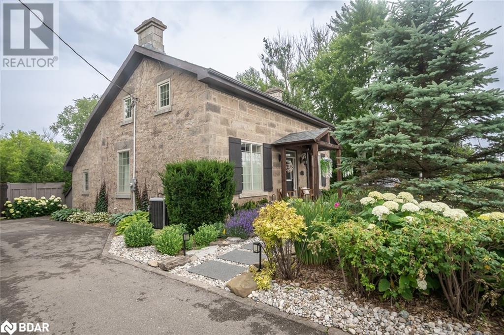 












10761 GUELPH Line

,
Milton,




Ontario
L0P1B0

