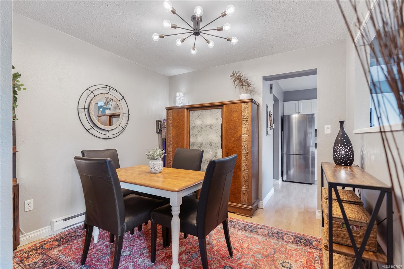 









1506


Admirals

Rd, 48,
View Royal,




BC
V9A 7B1

