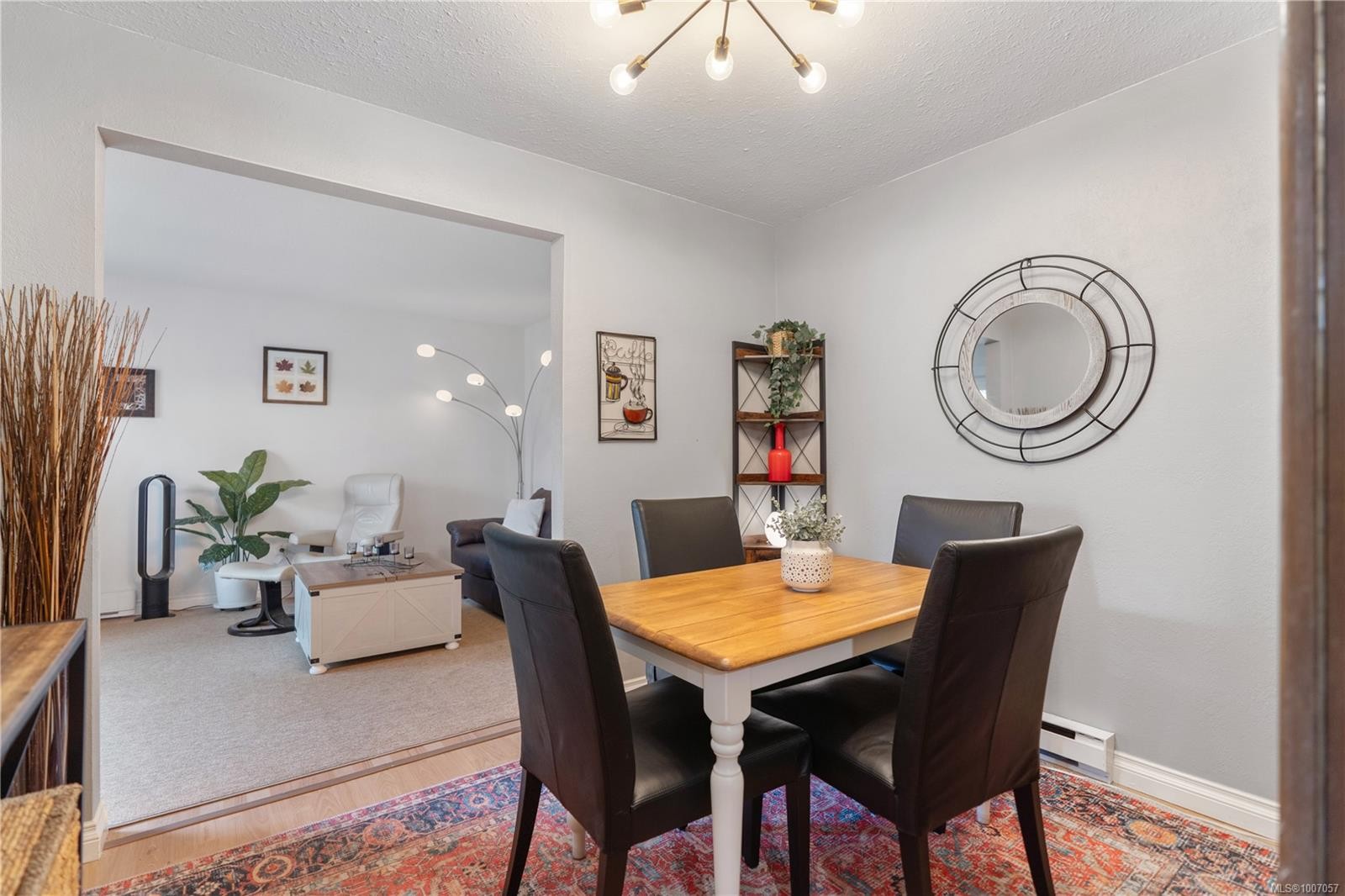 









1506


Admirals

Rd, 48,
View Royal,




BC
V9A 7B1

