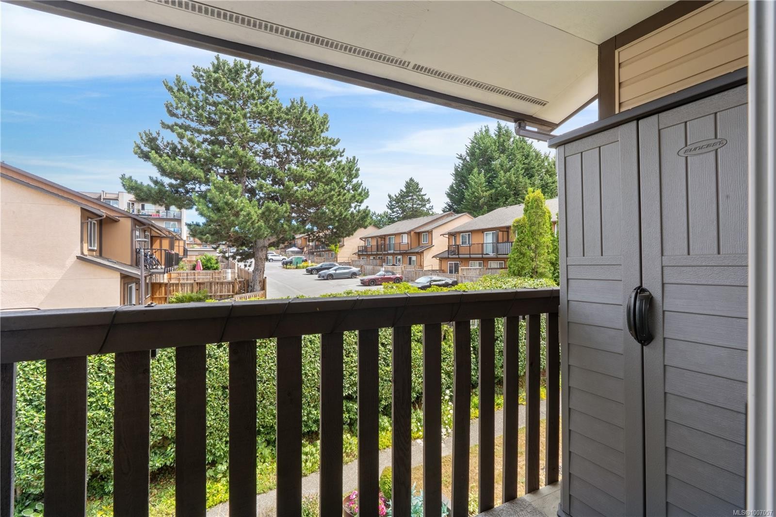 









1506


Admirals

Rd, 48,
View Royal,




BC
V9A 7B1

