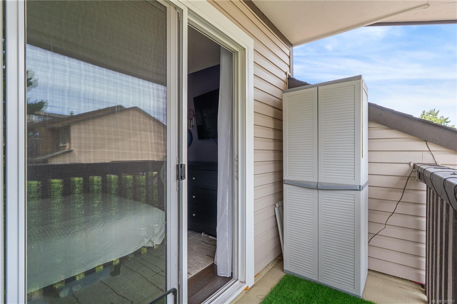 









1506


Admirals

Rd, 48,
View Royal,




BC
V9A 7B1

