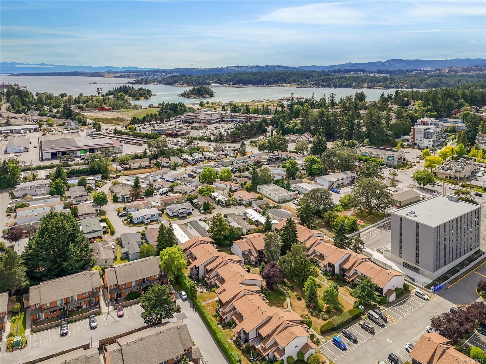 









1506


Admirals

Rd, 48,
View Royal,




BC
V9A 7B1

