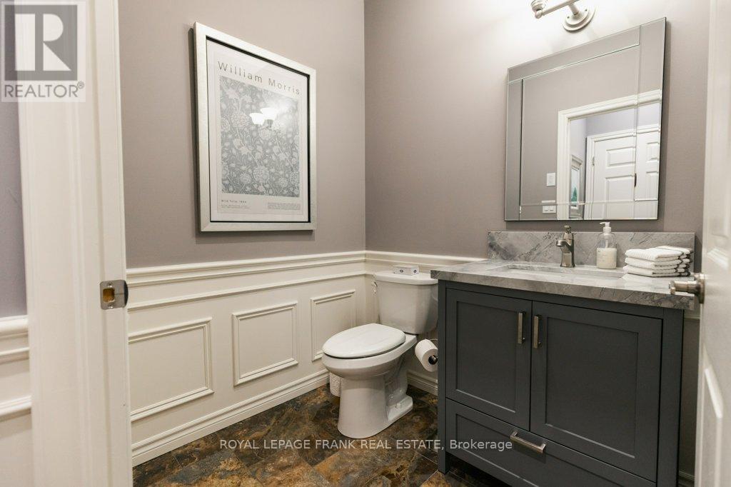 












334 SANDY BAY ROAD

,
Alnwick/Haldimand,




Ontario
K0L1Y0

