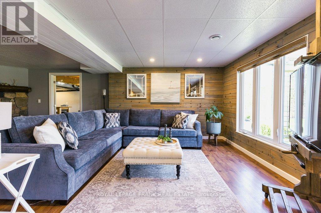 












334 SANDY BAY ROAD

,
Alnwick/Haldimand,




Ontario
K0L1Y0

