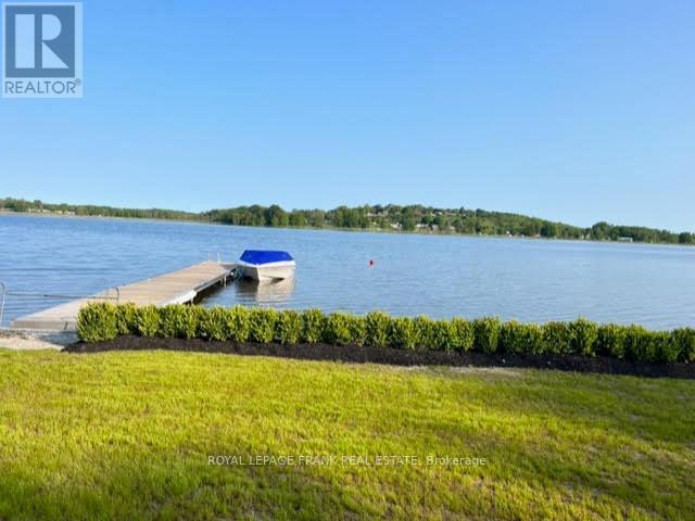 












334 SANDY BAY ROAD

,
Alnwick/Haldimand,




Ontario
K0L1Y0

