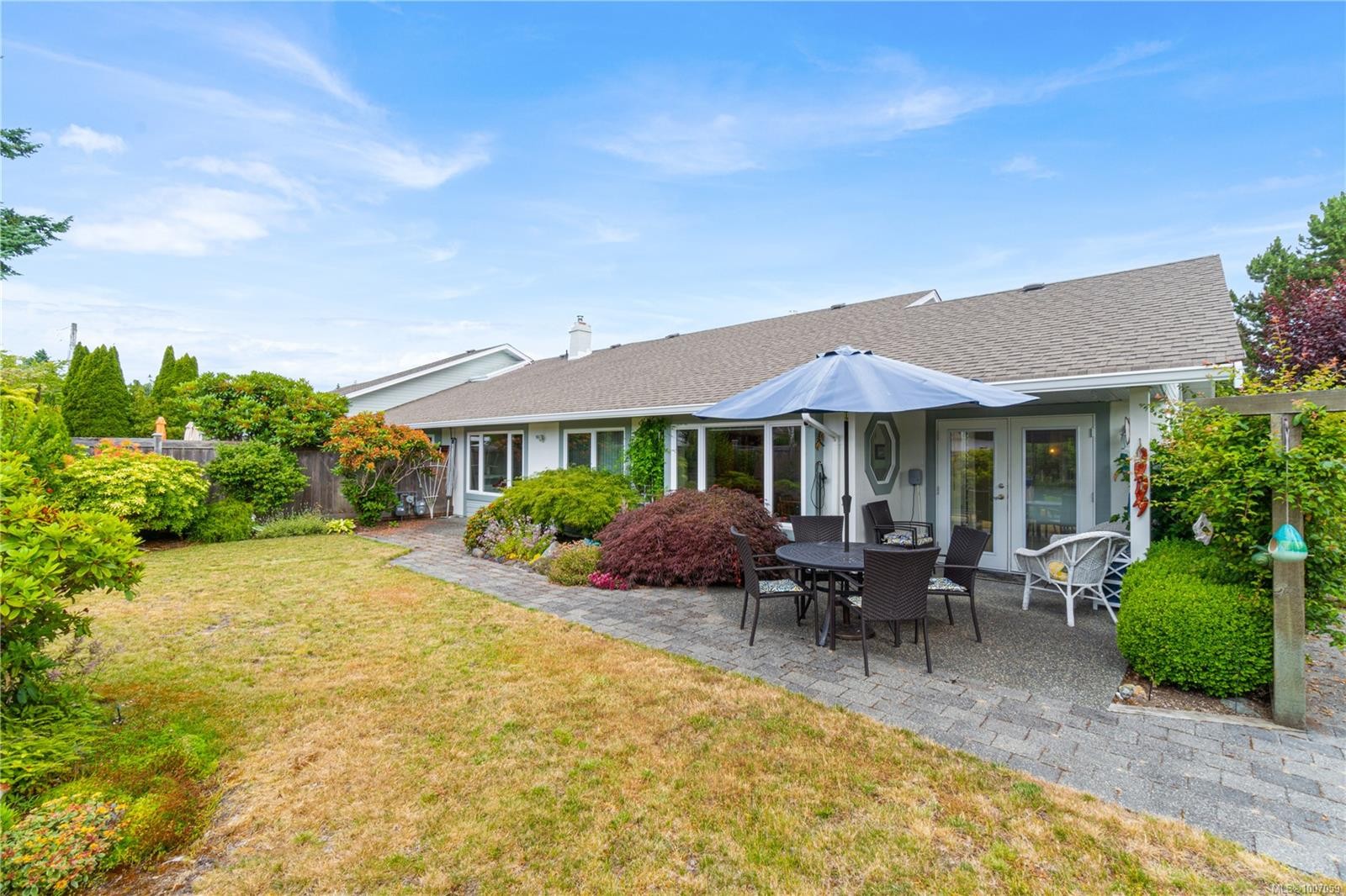 









639


Arbutus

St, 1,
Qualicum Beach,




BC
V9K 1P4

