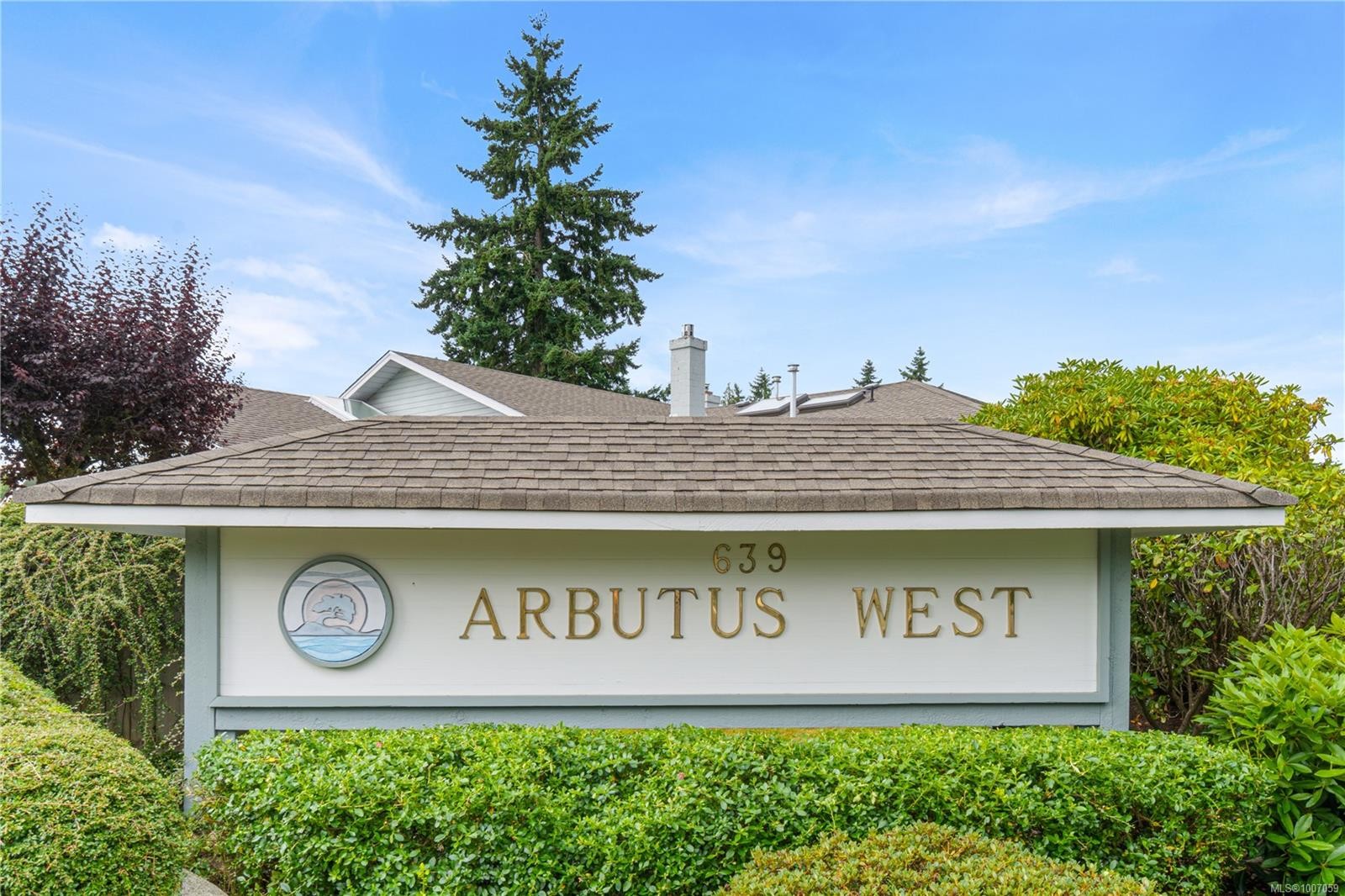 









639


Arbutus

St, 1,
Qualicum Beach,




BC
V9K 1P4

