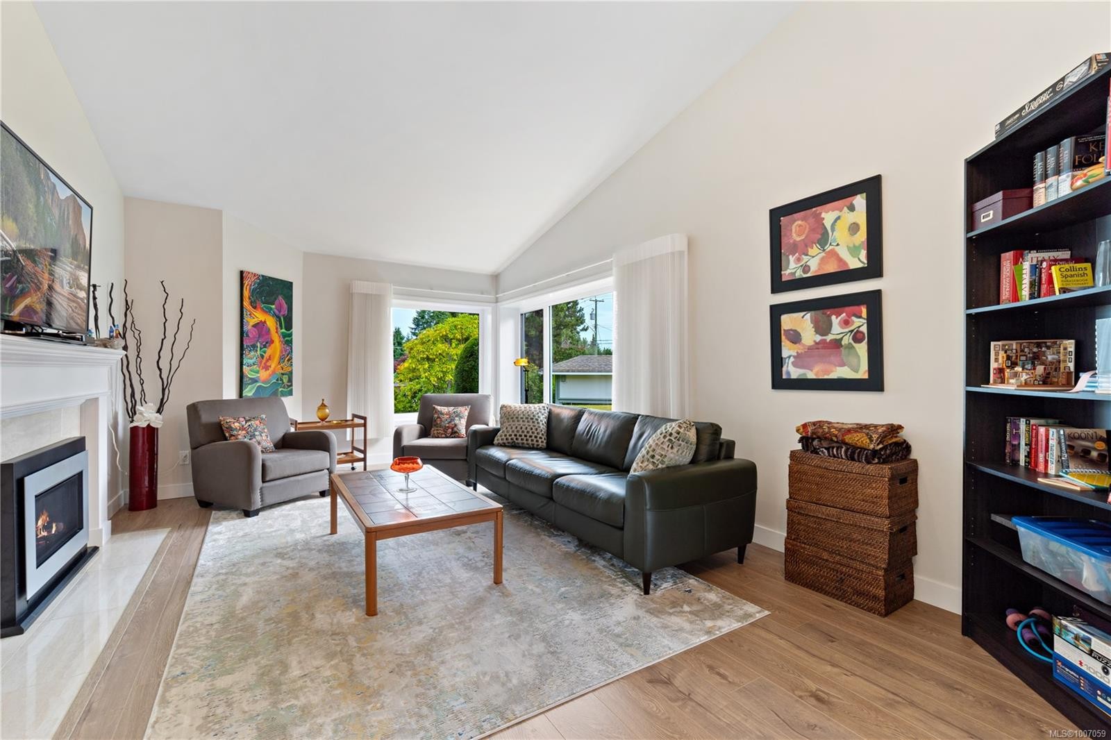 









639


Arbutus

St, 1,
Qualicum Beach,




BC
V9K 1P4

