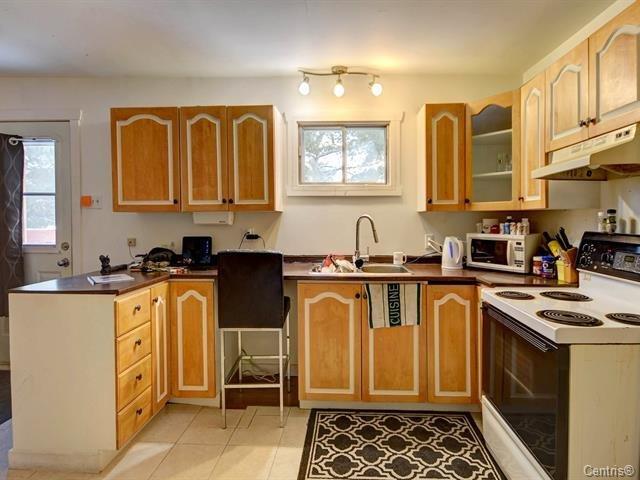 









16

 - 18


Rue Charlebois

,
Saint-Lin/Laurentides,




QC
J5M1T1

