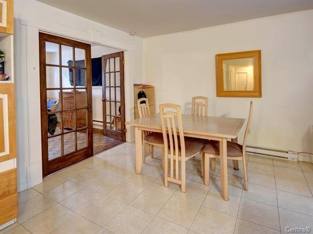 









16

 - 18


Rue Charlebois

,
Saint-Lin/Laurentides,




QC
J5M1T1

