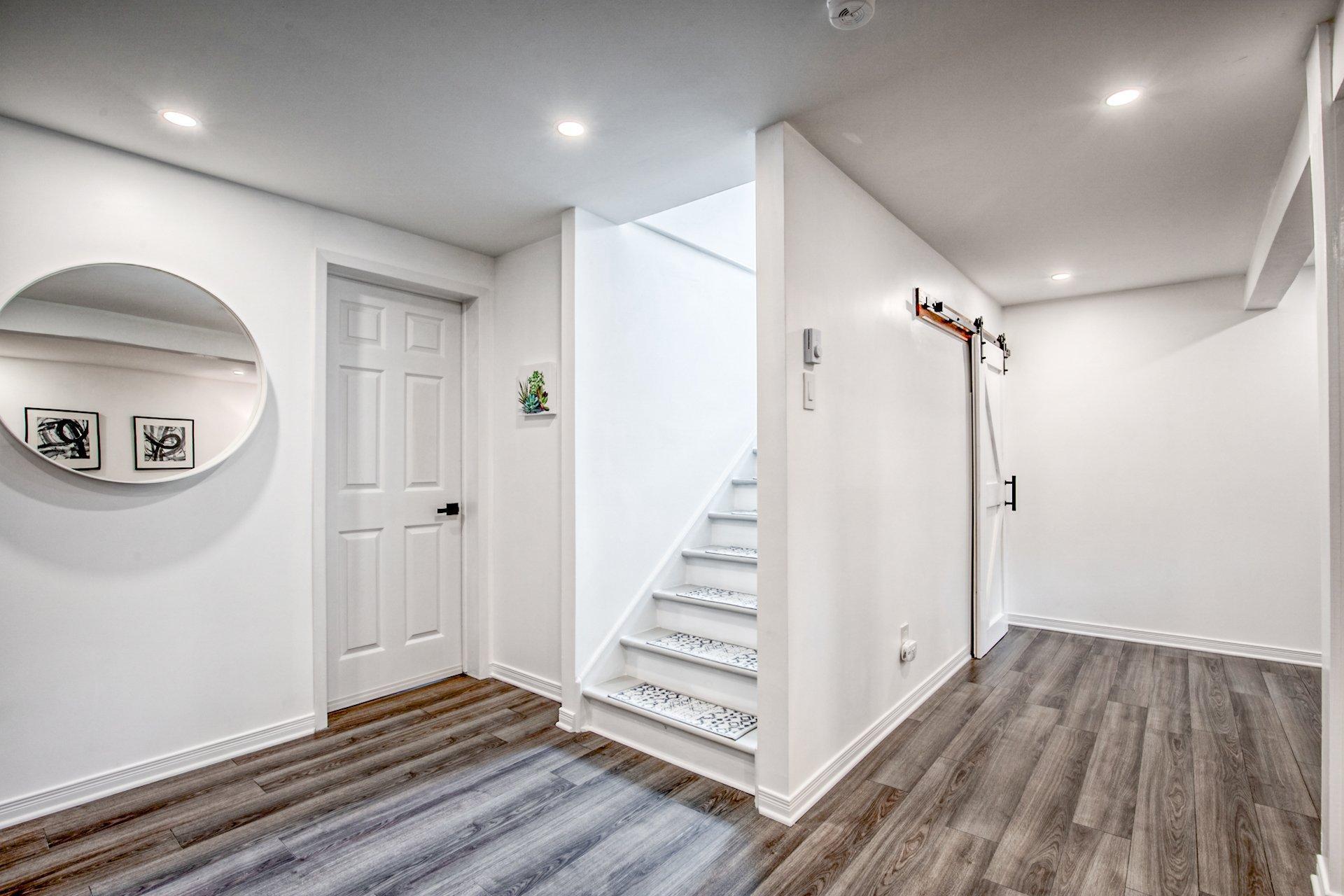 









836


Rue F.-X.-Garneau

,
Sainte-Julie,




QC
J3E1N6

