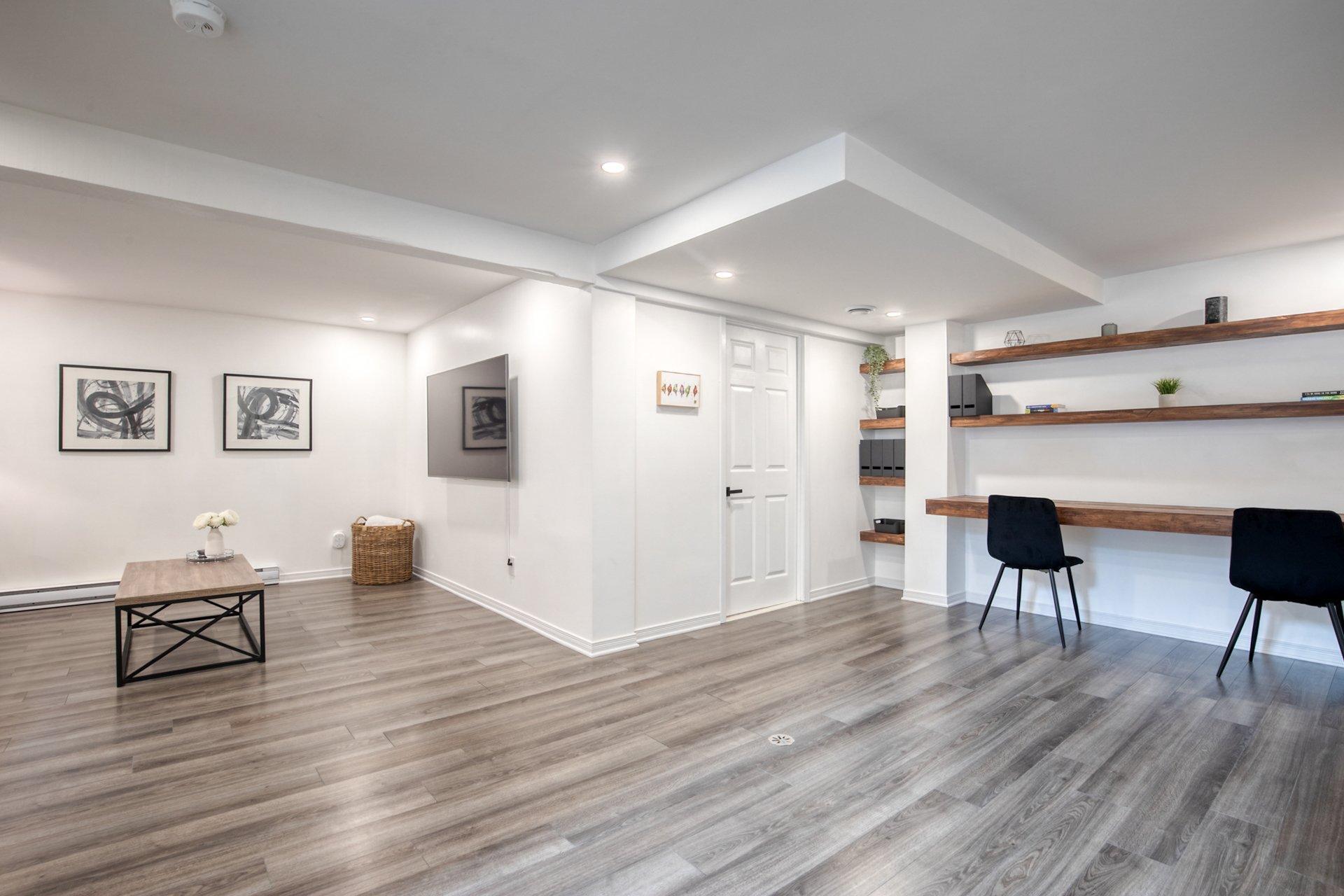 









836


Rue F.-X.-Garneau

,
Sainte-Julie,




QC
J3E1N6

