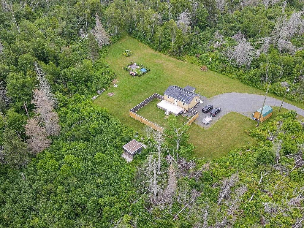 












5727 Cardigan Road

,
Cardross,




PE
C0A 1G0

