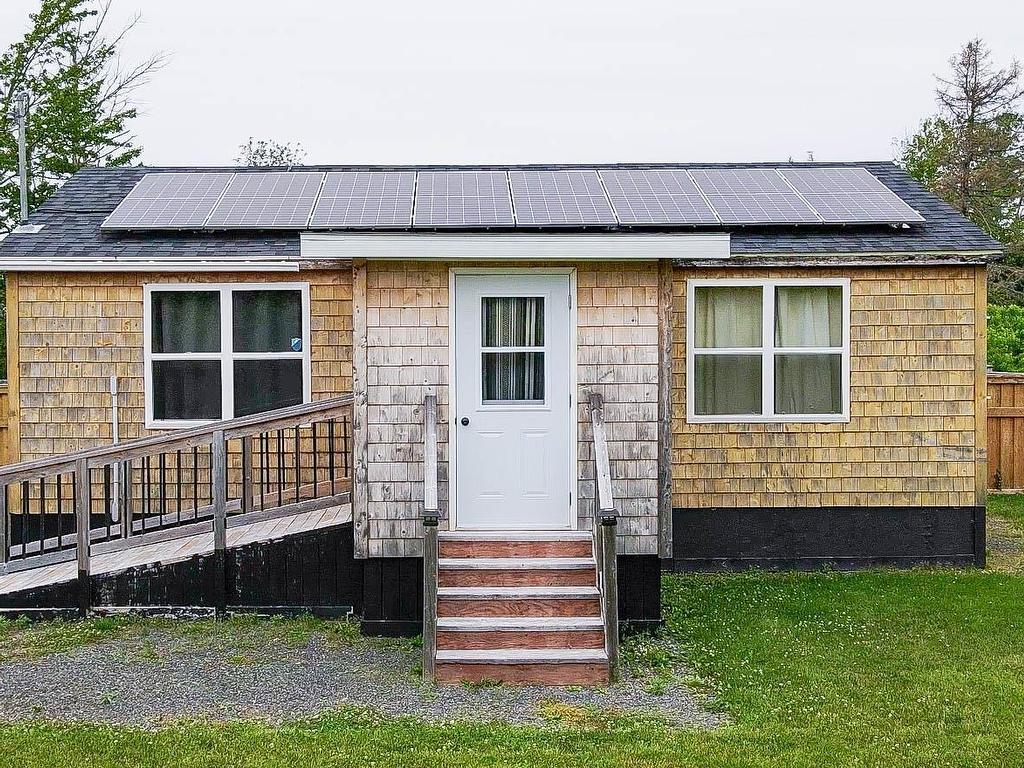 












5727 Cardigan Road

,
Cardross,




PE
C0A 1G0

