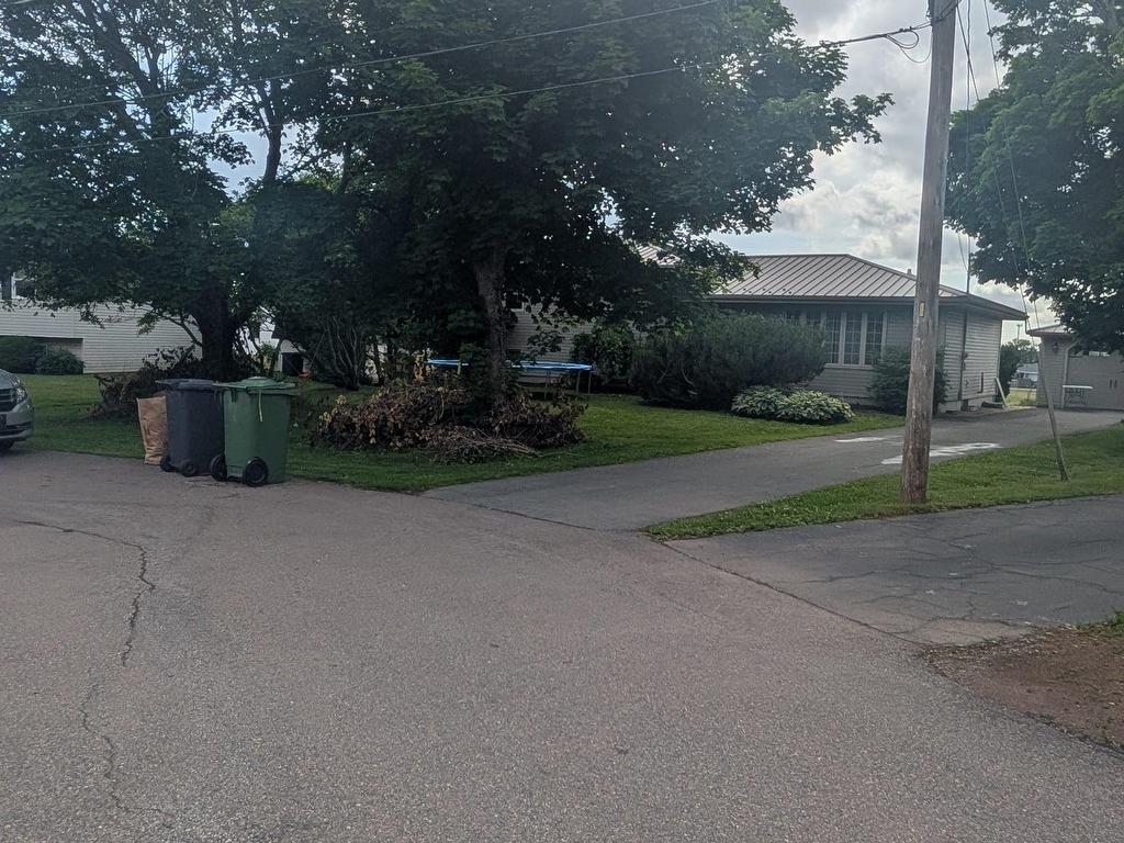 












105 Doyle Court

,
Summerside,




PE
C1N 5H4

