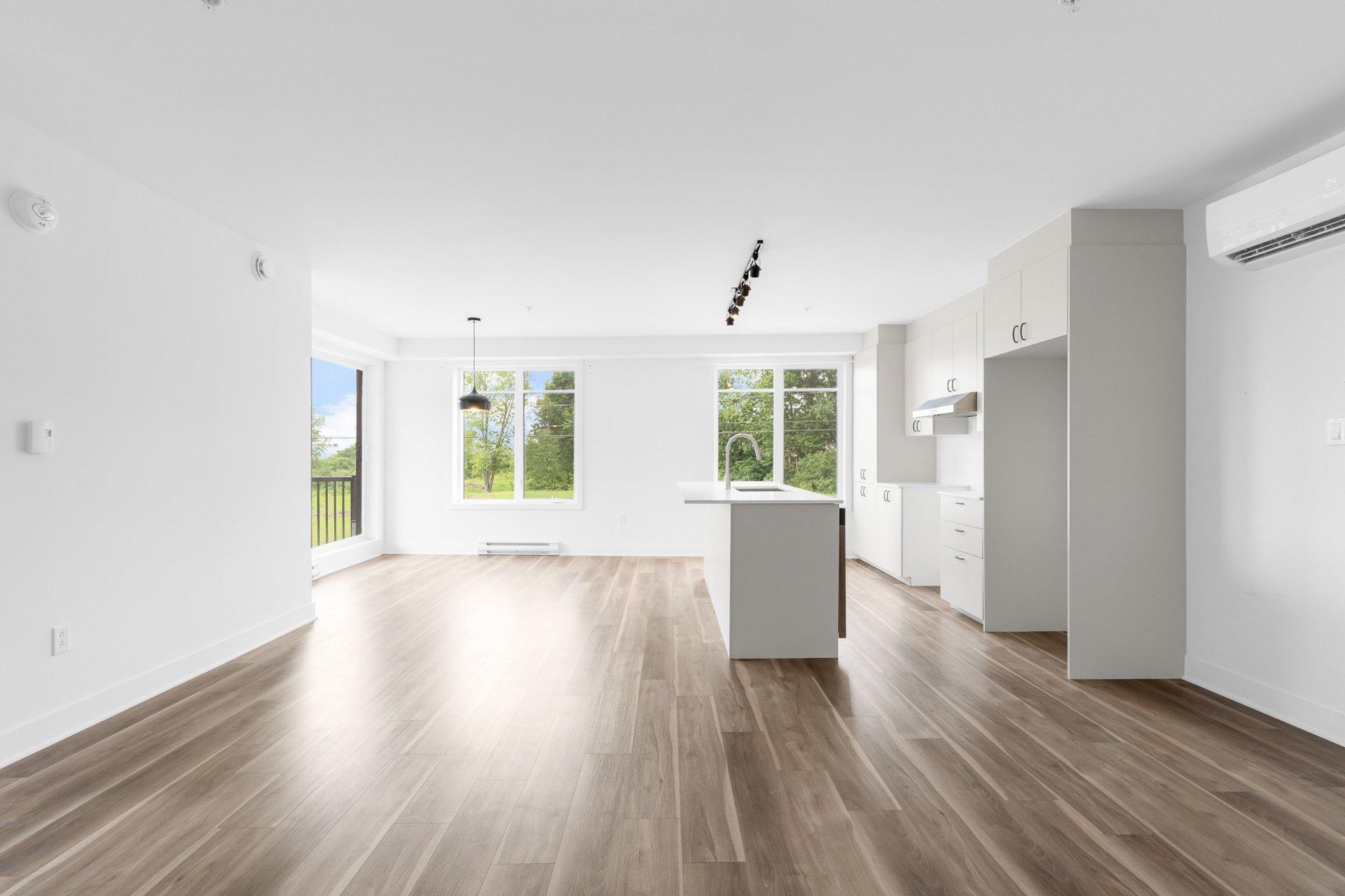 









140


Boul. St-Elzear O.

, 304,
Laval (Vimont),




QC
H7M1E8

