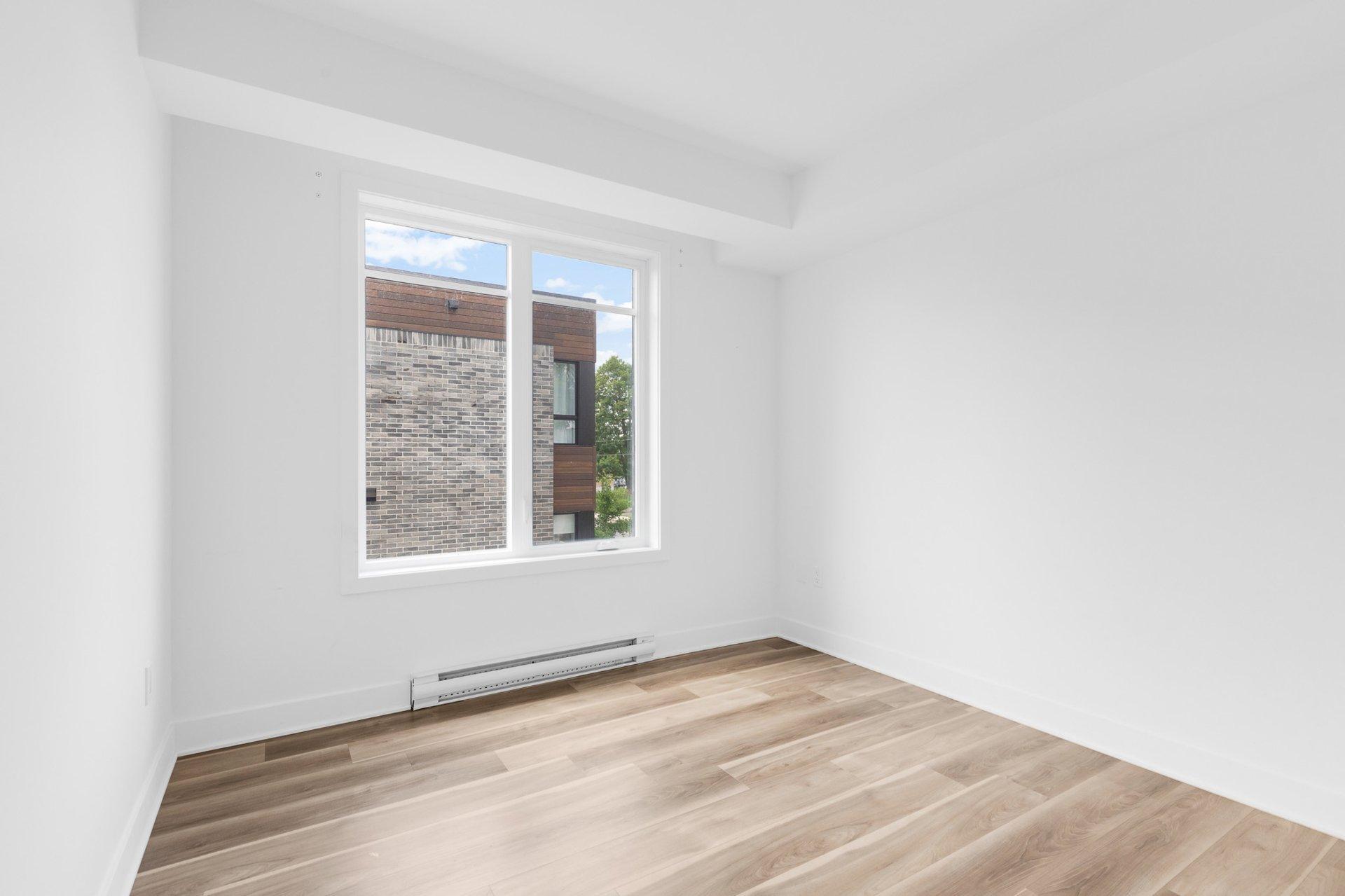 









140


Boul. St-Elzear O.

, 304,
Laval (Vimont),




QC
H7M1E8

