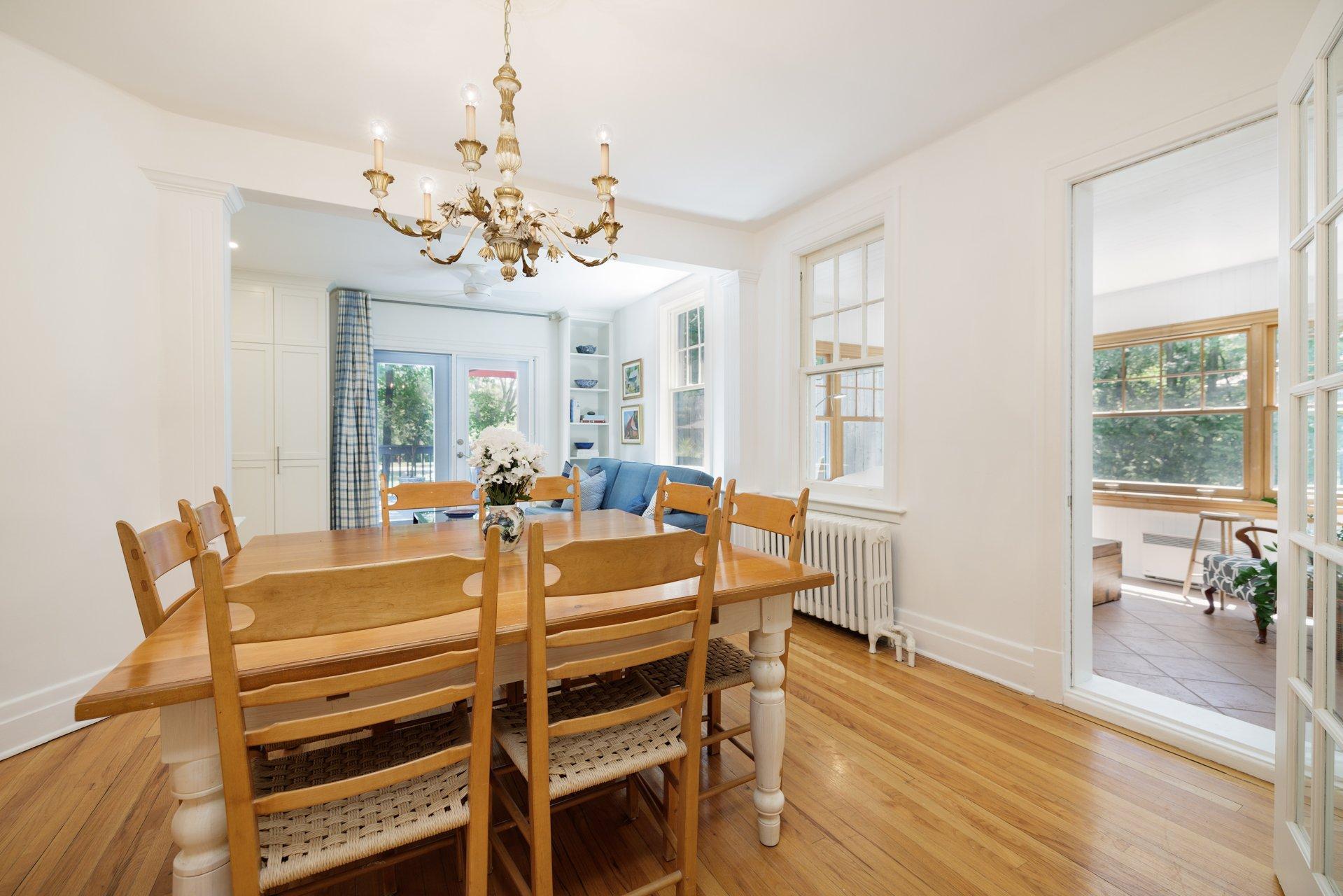









29


Av. Brunet

,
Pointe-Claire,




QC
H9S4T4

