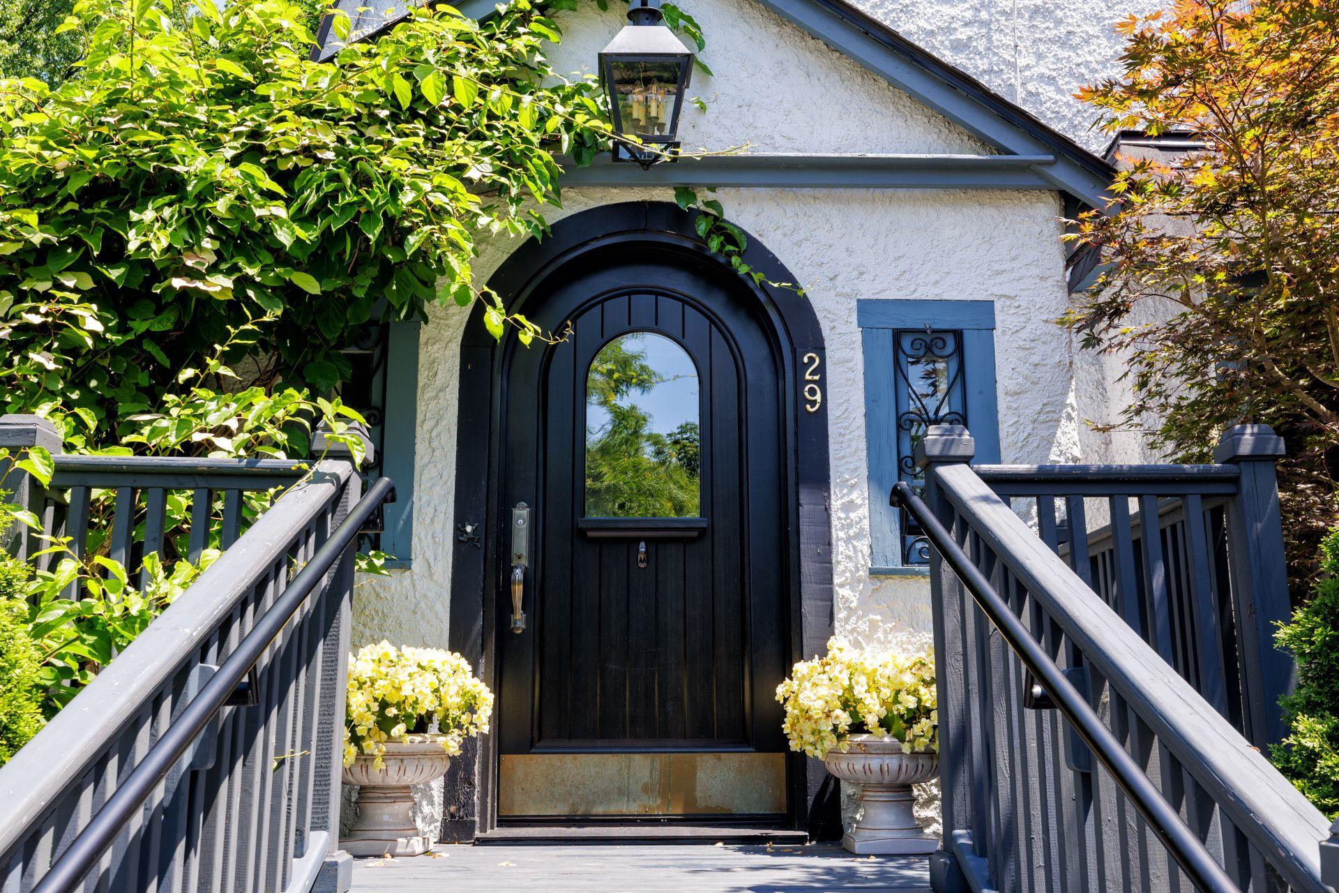 









29


Av. Brunet

,
Pointe-Claire,




QC
H9S4T4

