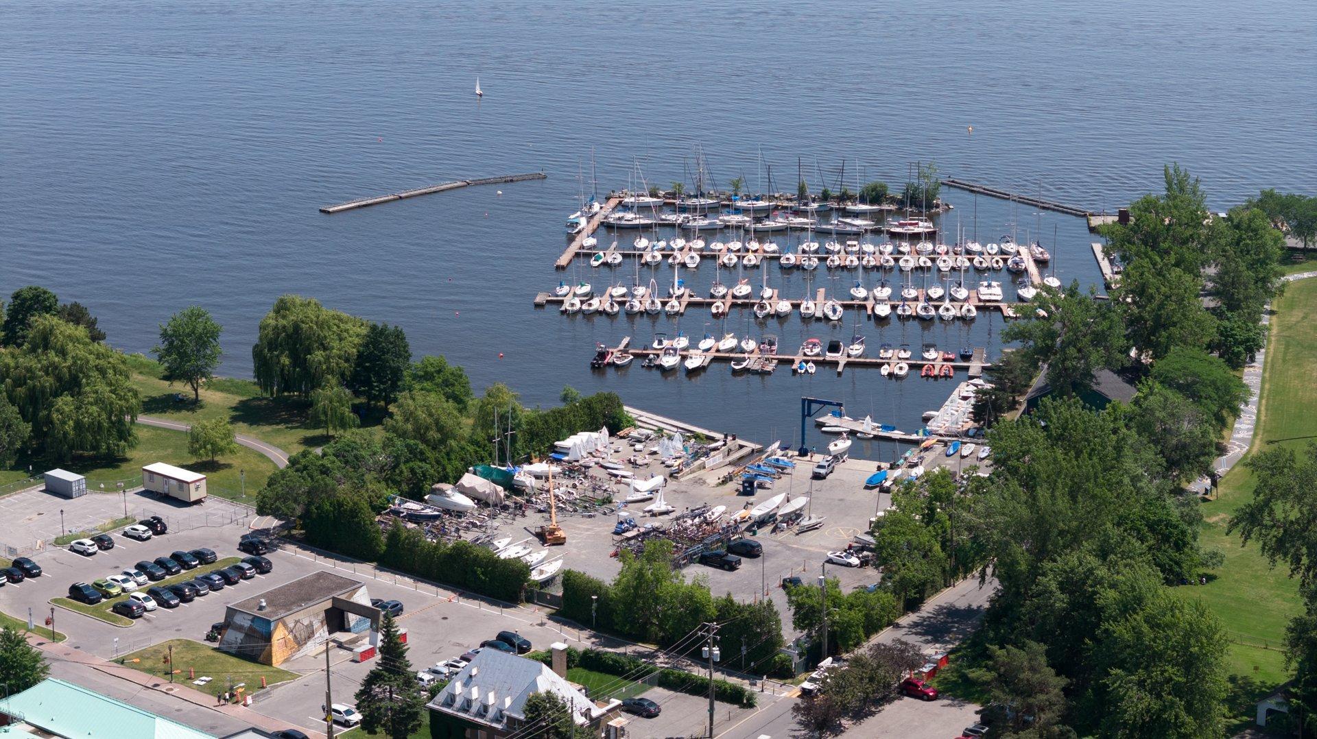 









29


Av. Brunet

,
Pointe-Claire,




QC
H9S4T4

