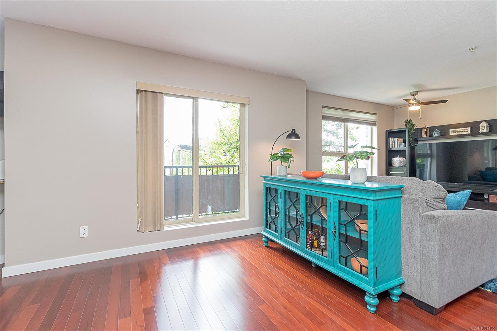 









555


Franklyn

St, 320,
Nanaimo,




BC
V9R 2X9

