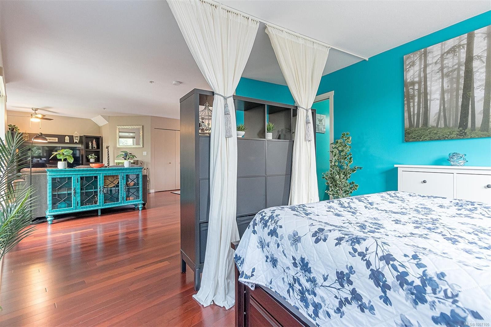









555


Franklyn

St, 320,
Nanaimo,




BC
V9R 2X9

