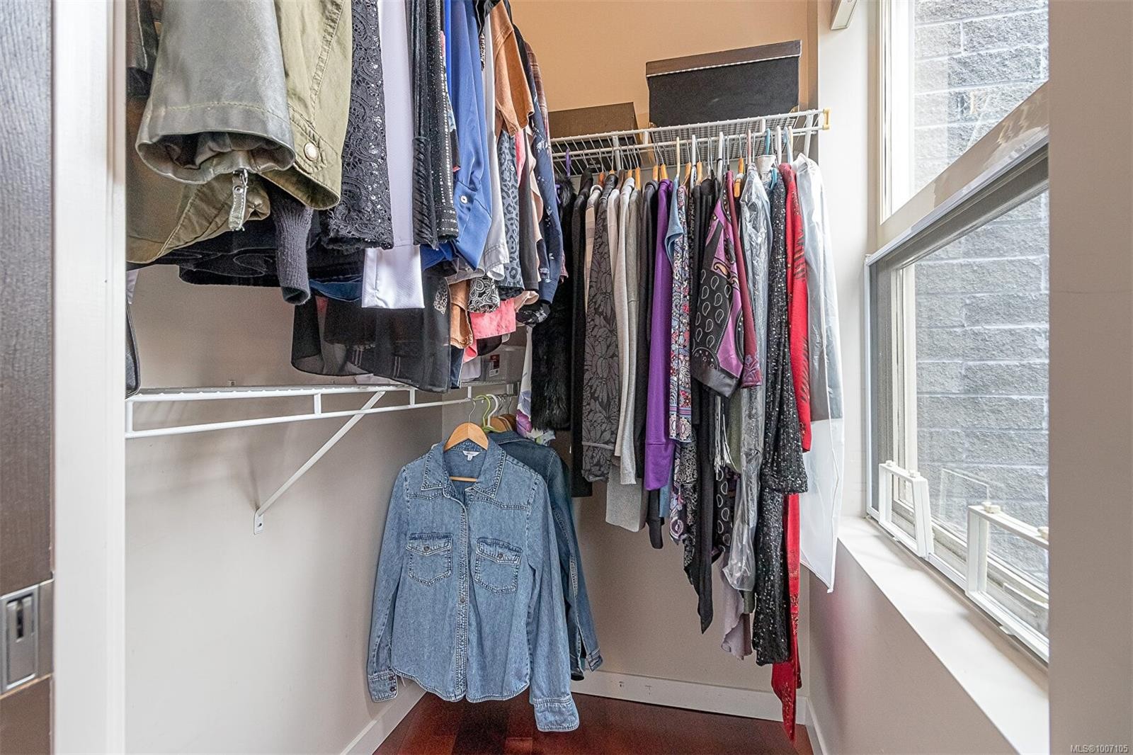 









555


Franklyn

St, 320,
Nanaimo,




BC
V9R 2X9

