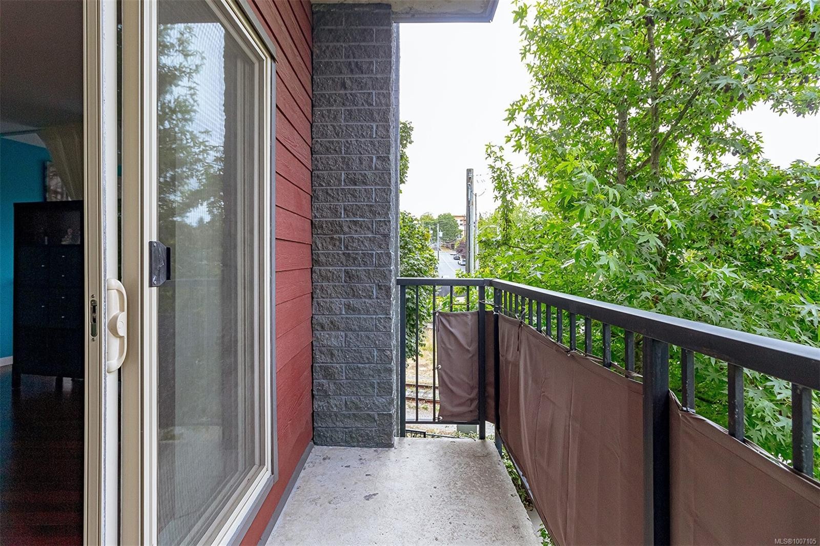 









555


Franklyn

St, 320,
Nanaimo,




BC
V9R 2X9

