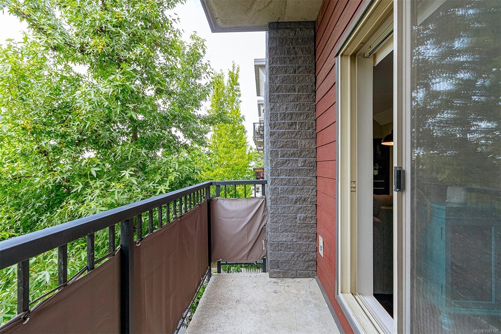 









555


Franklyn

St, 320,
Nanaimo,




BC
V9R 2X9

