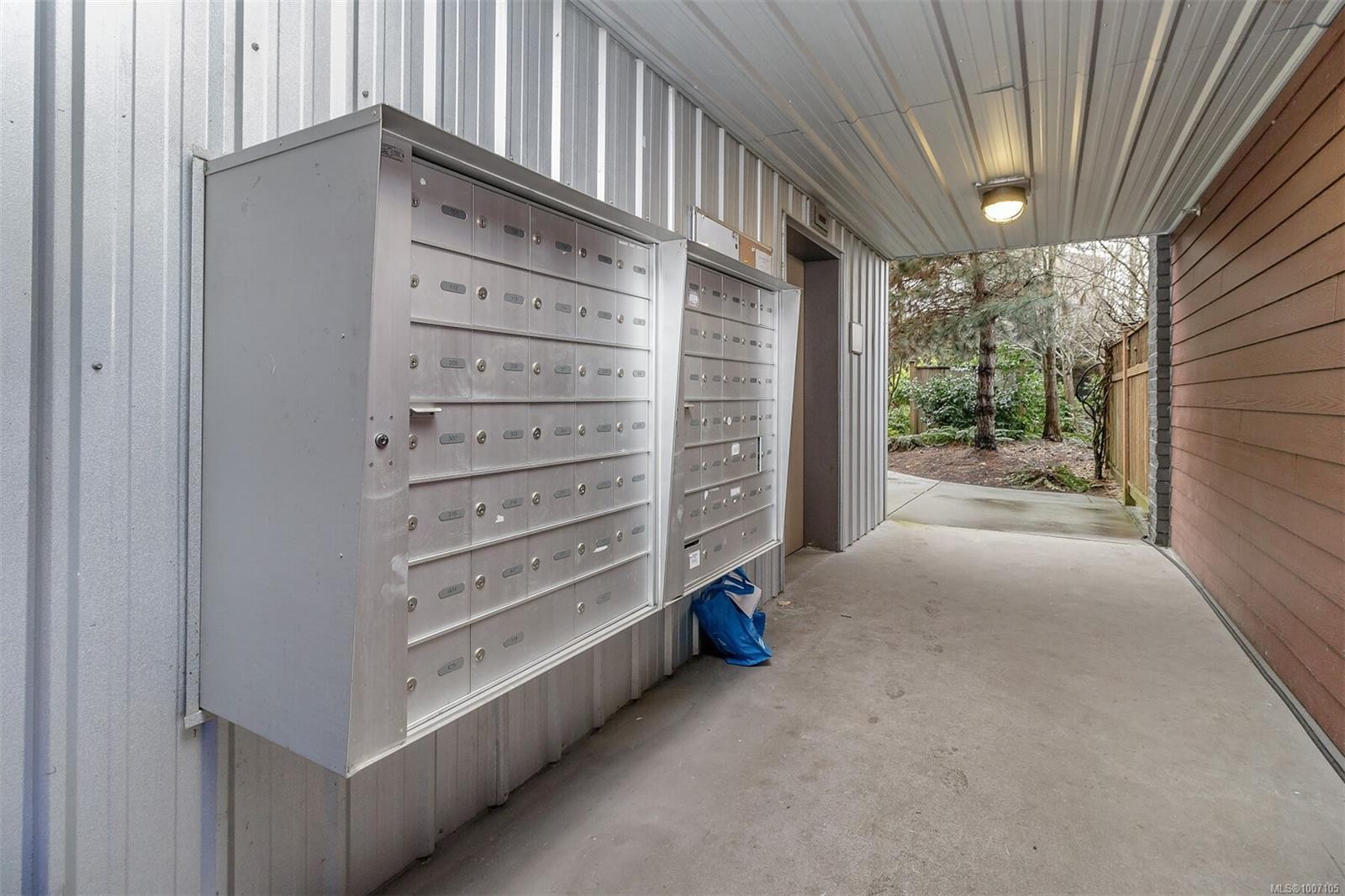 









555


Franklyn

St, 320,
Nanaimo,




BC
V9R 2X9


