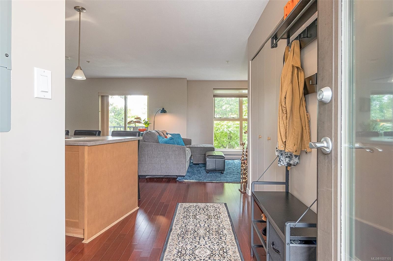 









555


Franklyn

St, 320,
Nanaimo,




BC
V9R 2X9

