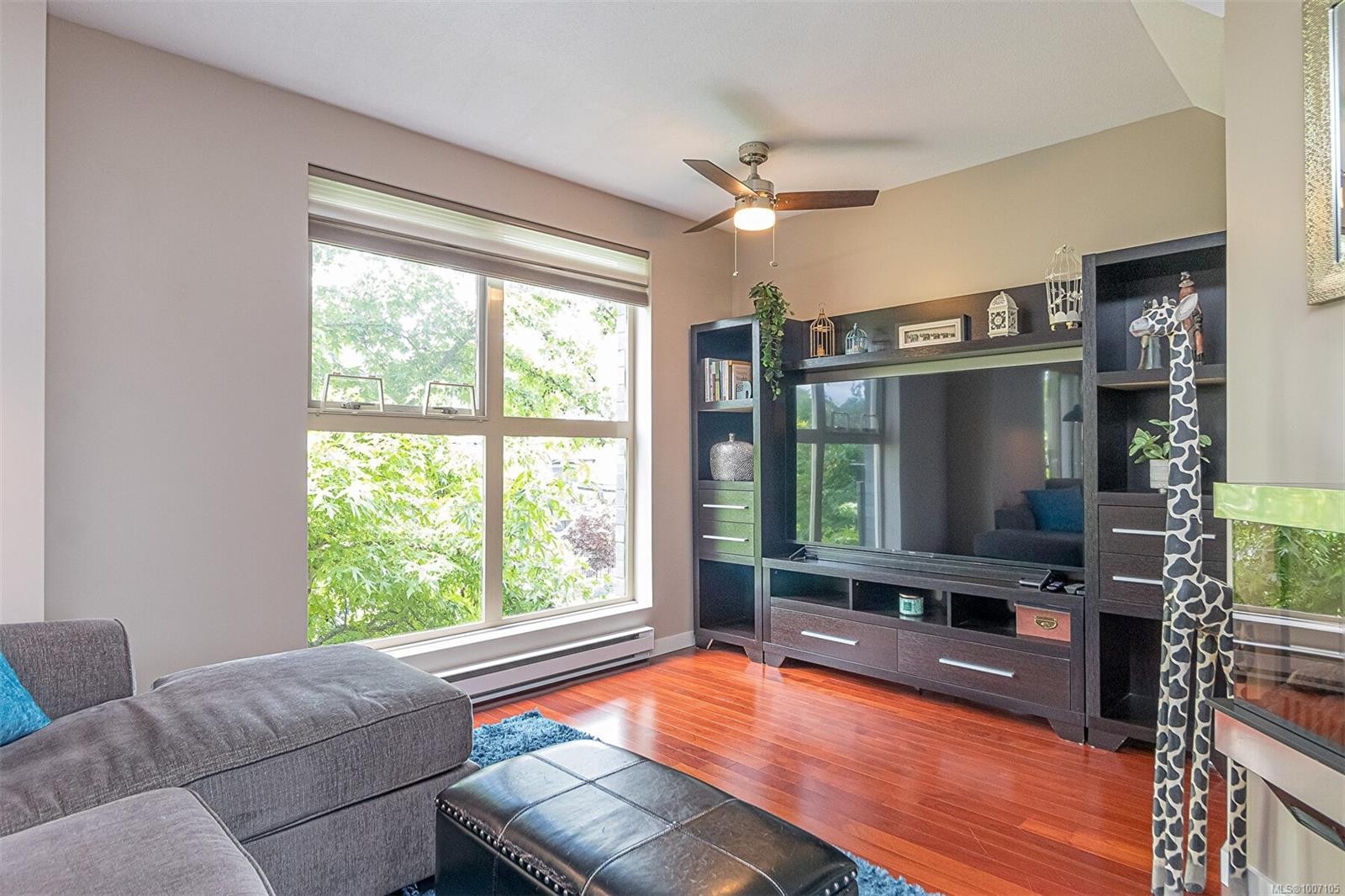









555


Franklyn

St, 320,
Nanaimo,




BC
V9R 2X9

