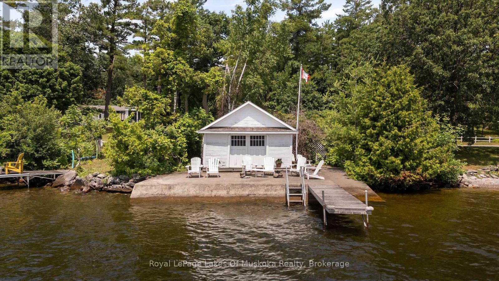 












23 FIRST STREET

,
Kawartha Lakes (Fenelon),




Ontario
K0M1N0

