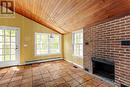 Kitchen with Garden Walkout