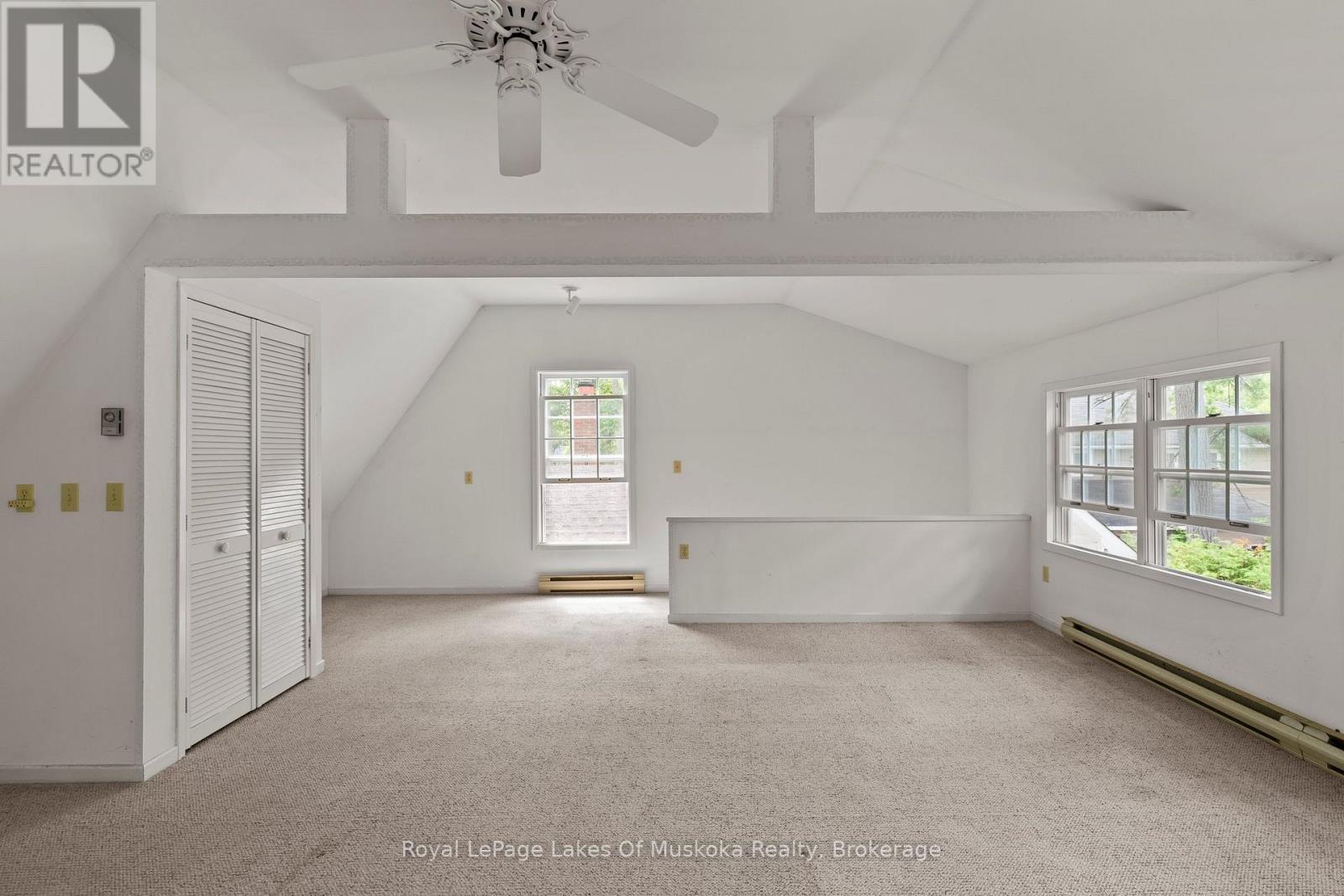 












23 FIRST STREET

,
Kawartha Lakes (Fenelon),




Ontario
K0M1N0

