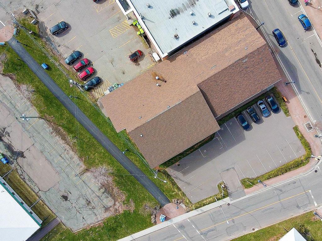 












210-216 Water Street

,
Summerside,




PE
C1N 1B3

