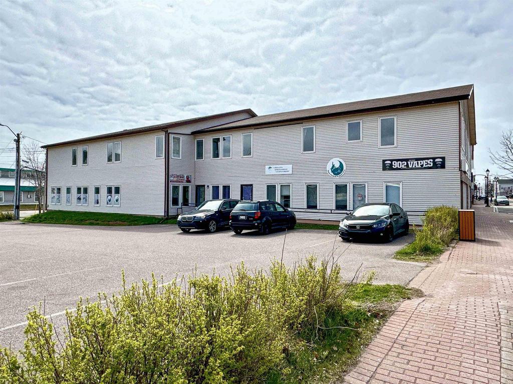 












210-216 Water Street

,
Summerside,




PE
C1N 1B3

