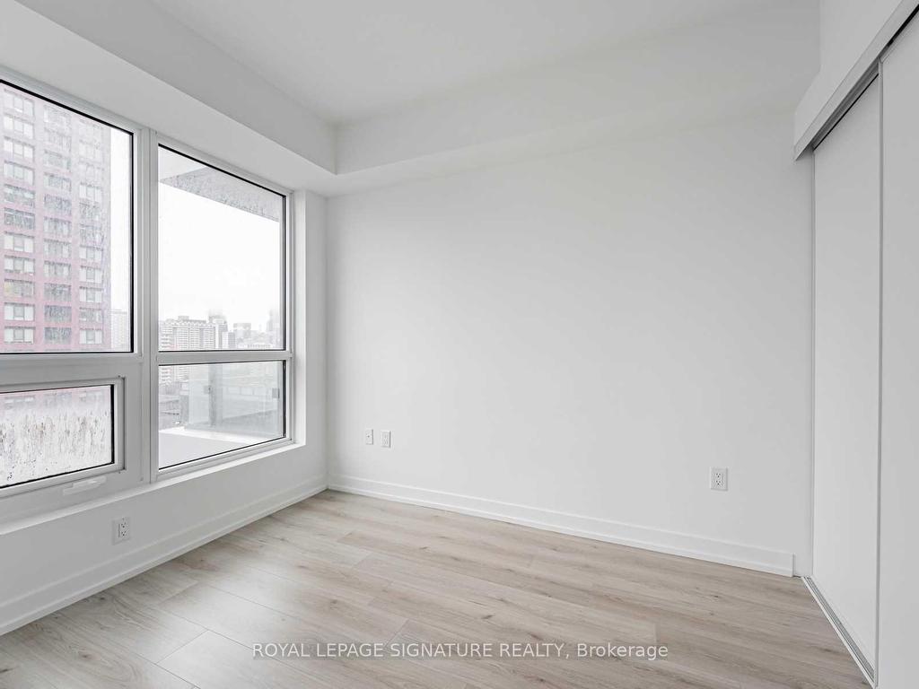 









395


Bloor

Street East, 1411,
Toronto,




ON
M4W 0B4

