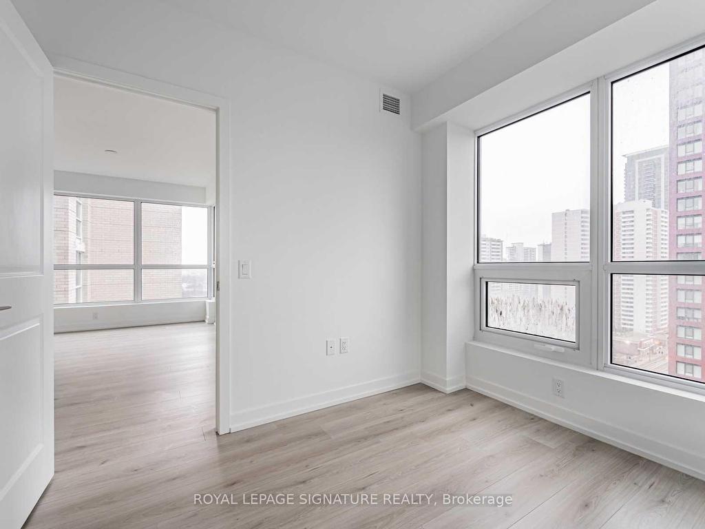 









395


Bloor

Street East, 1411,
Toronto,




ON
M4W 0B4

