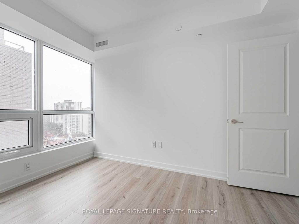 









395


Bloor

Street East, 1411,
Toronto,




ON
M4W 0B4

