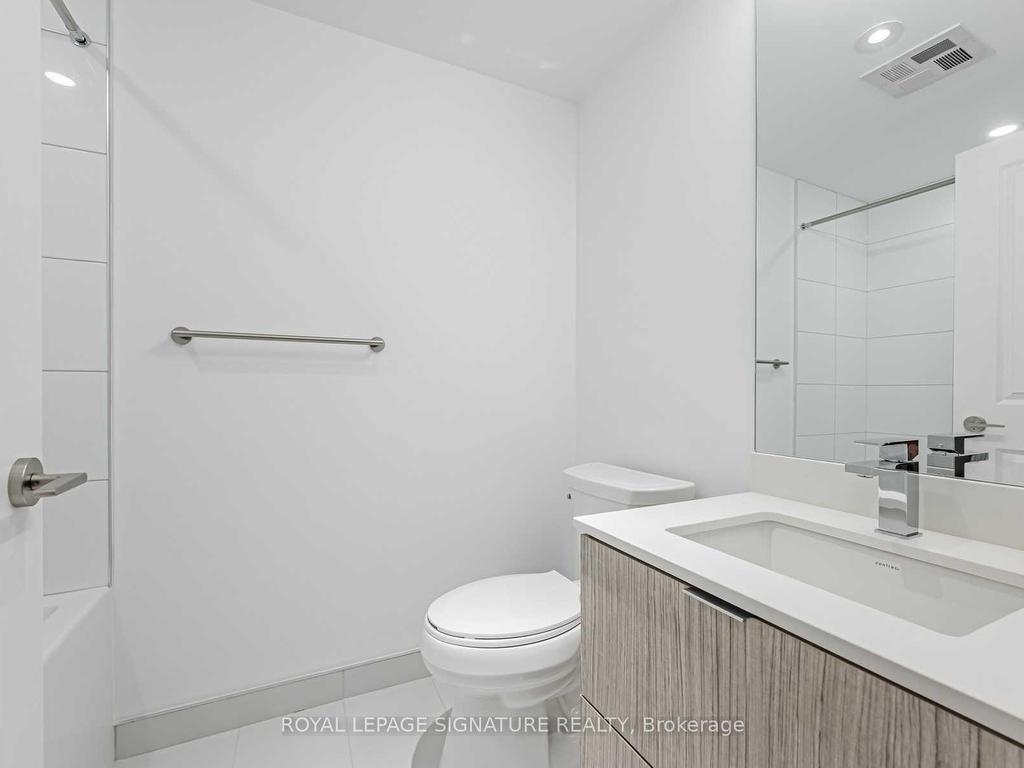 









395


Bloor

Street East, 1411,
Toronto,




ON
M4W 0B4


