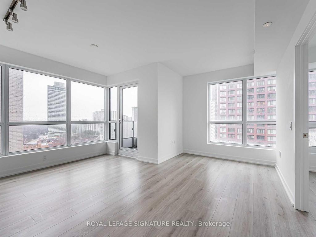 









395


Bloor

Street East, 1411,
Toronto,




ON
M4W 0B4

