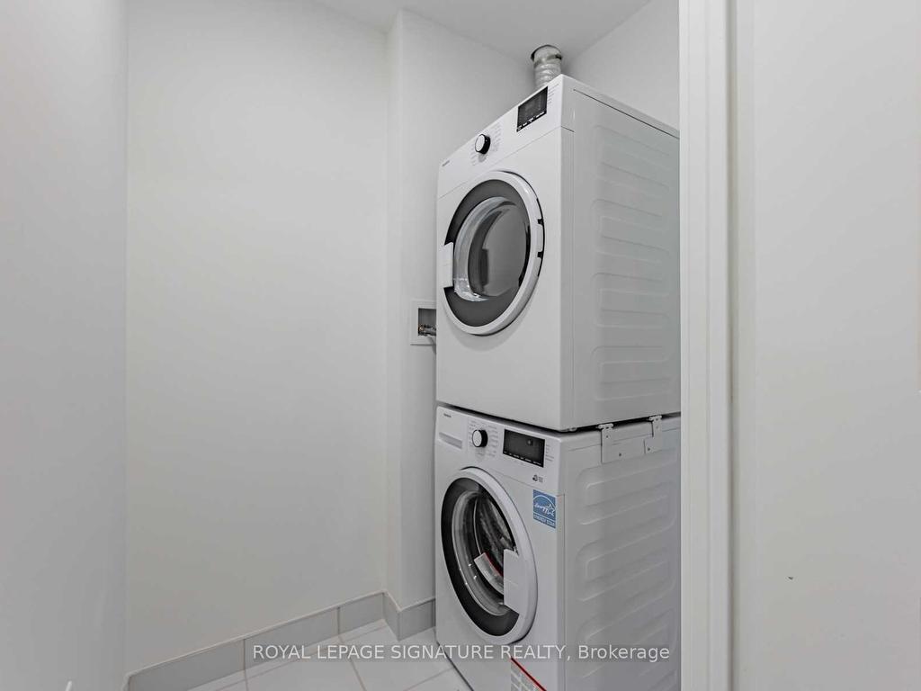 









395


Bloor

Street East, 1411,
Toronto,




ON
M4W 0B4

