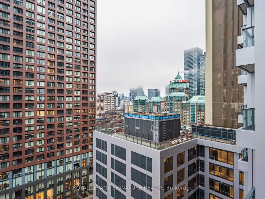 









395


Bloor

Street East, 1411,
Toronto,




ON
M4W 0B4

