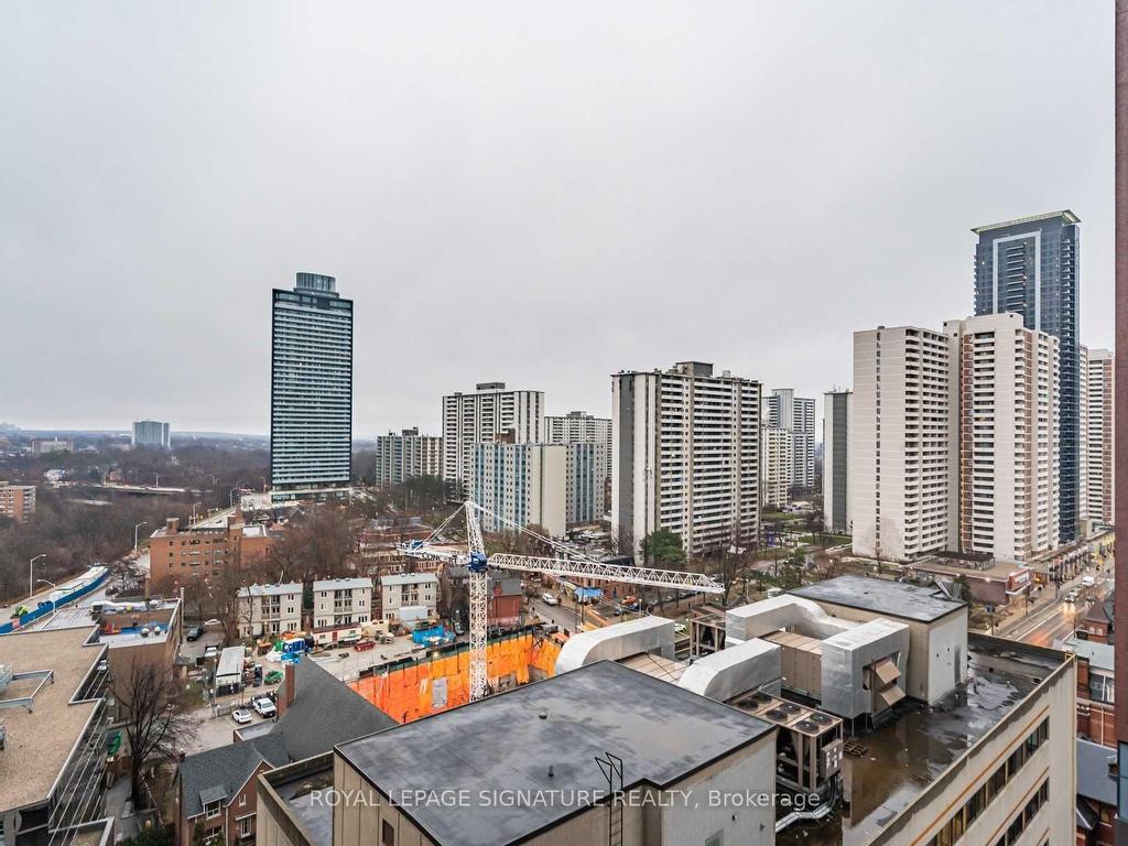 









395


Bloor

Street East, 1411,
Toronto,




ON
M4W 0B4


